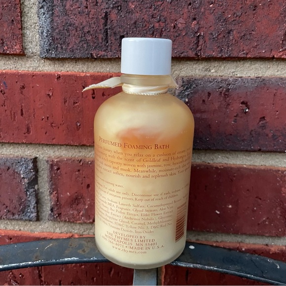 Tye Thymes Perfumed Foaming Bath Gold Leaf Hydrangeas 8oz/ 235ml Original New - Picture 2 of 4